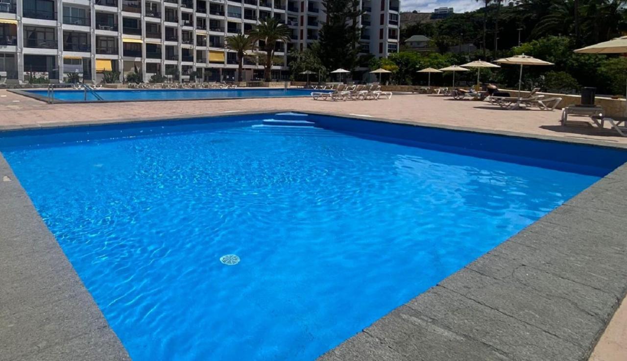 Beach And Pool In Playa De Las Americas Leilighet Eksteriør bilde