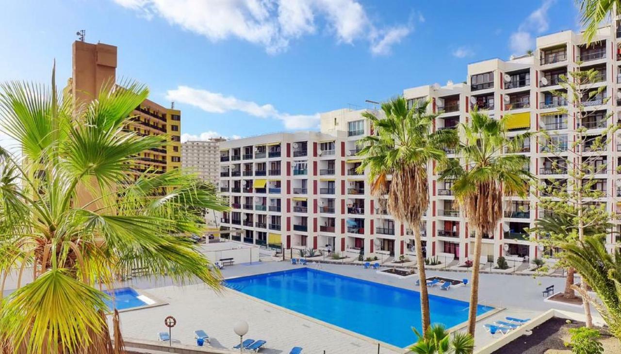 Beach And Pool In Playa De Las Americas Leilighet Eksteriør bilde